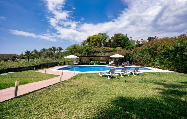 Revente - Villa - Marbella - Nueva Andalucía