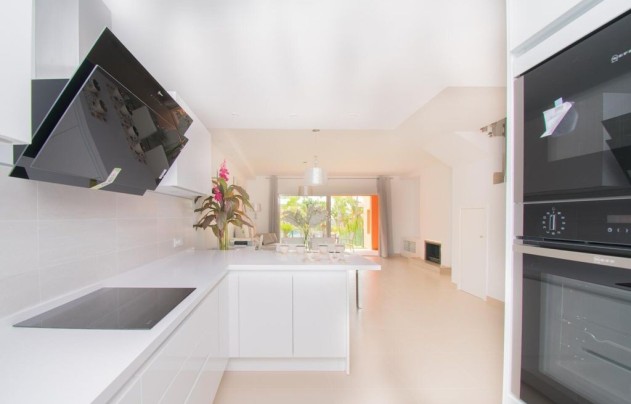 Resale - House - Benahavis