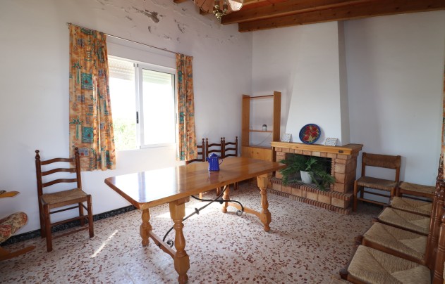 Resale - Villa - Algorfa