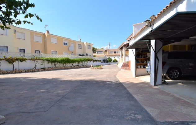 Revente - Villa - Orihuela Costa - Villamartín