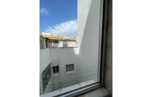 Resale - Apartment - Torrevieja