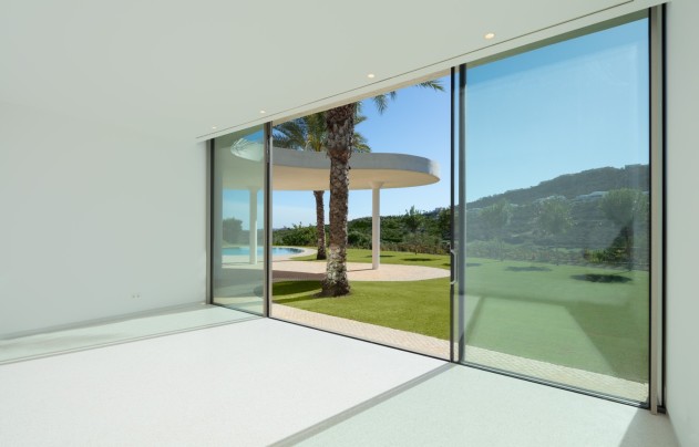 Resale - Villa - Malaga - Casares