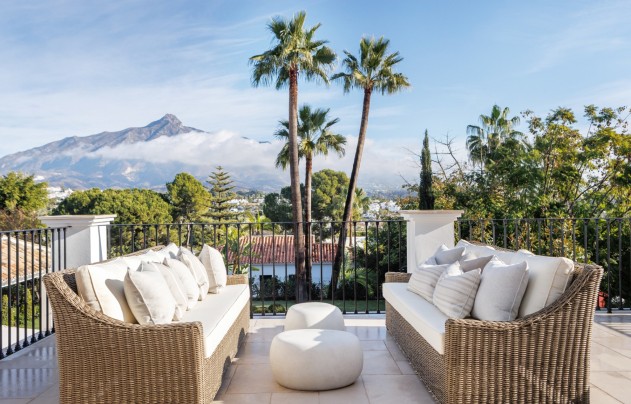 Revente - Villa - Marbella - Nueva Andalucía