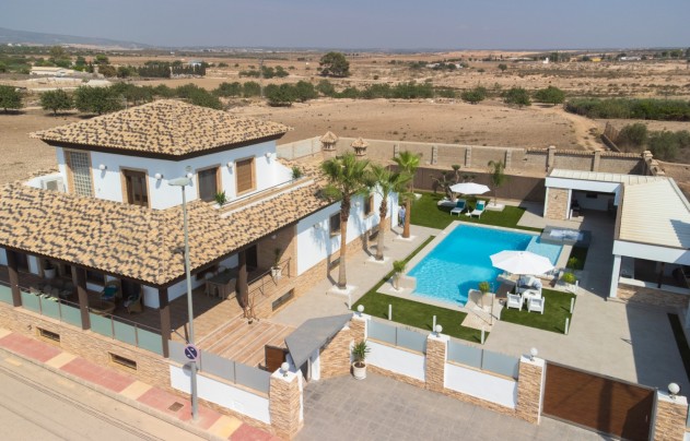Resale - Villa - Avileses