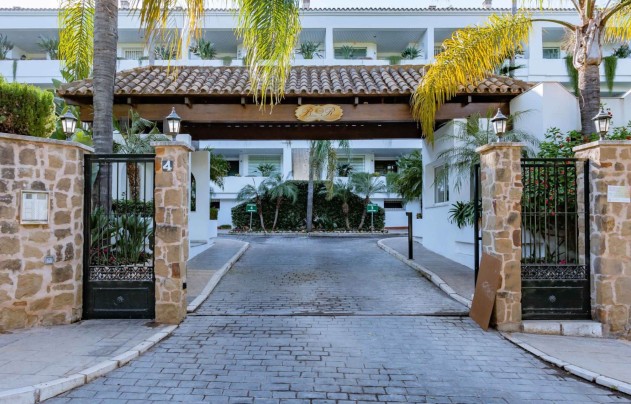 Revente - Apartment - Marbella - Los Monteros