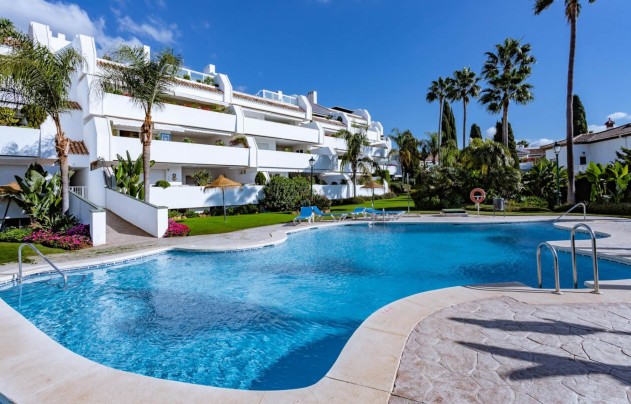 Revente - Apartment - Marbella - Los Monteros