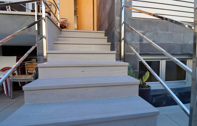 Resale - House - Guardamar del Segura