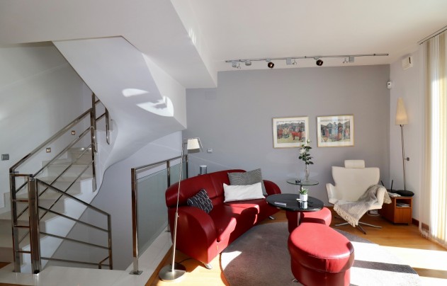 Resale - House - Guardamar del Segura