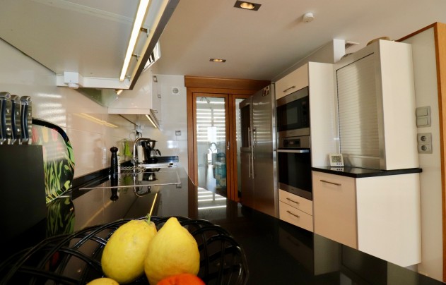 Resale - House - Guardamar del Segura