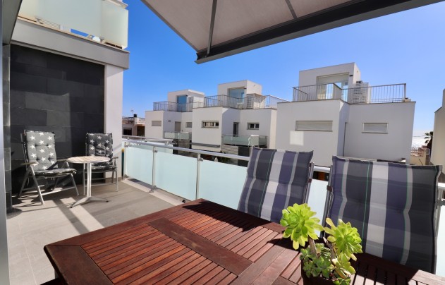 Resale - House - Guardamar del Segura