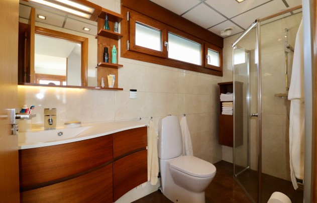 Resale - House - Guardamar del Segura