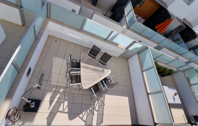 Resale - House - Guardamar del Segura