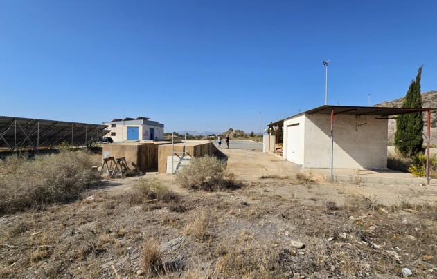 Revente - Commercial - Aguilas - La Estación