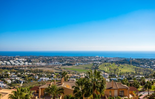 Resale - Apartment - Benahavis