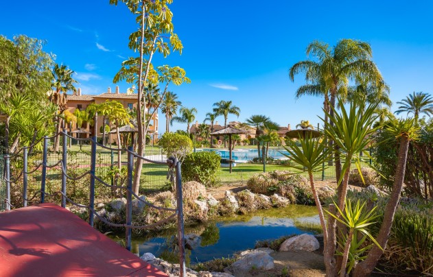 Resale - Apartment - Benahavis