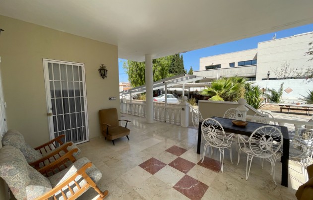 Herverkoop - Villa - Cieza