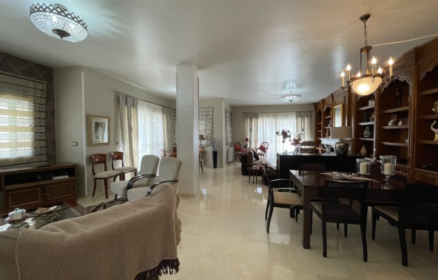 Herverkoop - Villa - Cieza