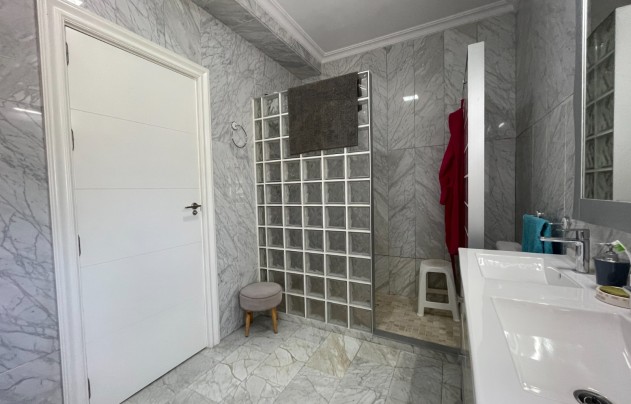 Herverkoop - Villa - Cieza