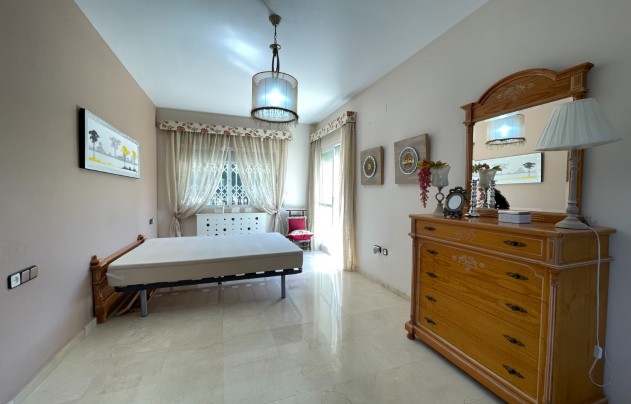 Herverkoop - Villa - Cieza