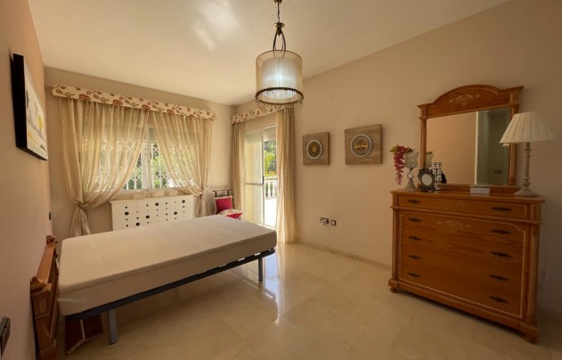 Herverkoop - Villa - Cieza