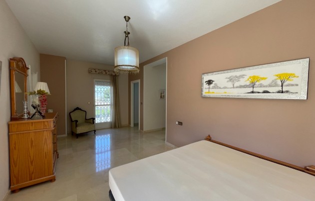 Herverkoop - Villa - Cieza