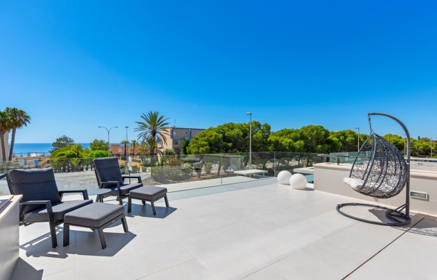 Resale - Villa - Orihuela Costa - Dehesa de campoamor