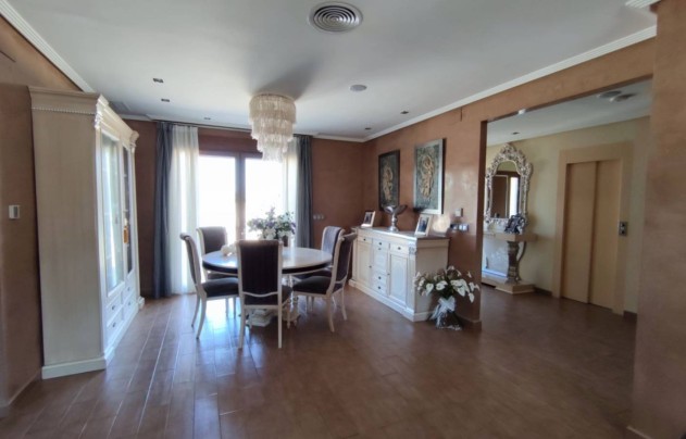 Resale - Villa - Aspe