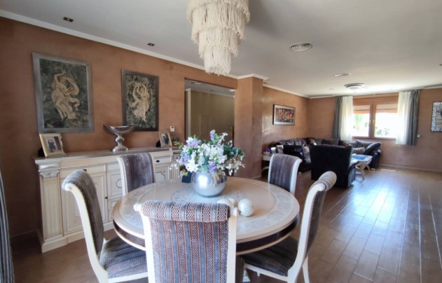 Resale - Villa - Aspe