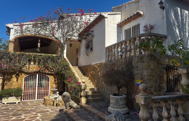 Resale - Villa - Jávea - Montgó