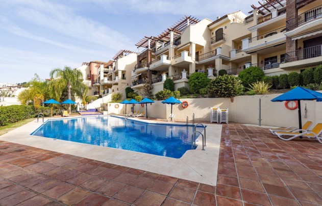 Revente - Apartment - Benahavis - Los Arqueros