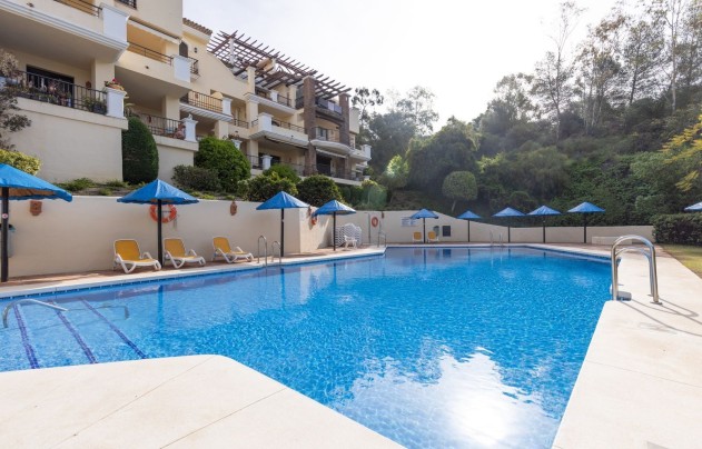 Herverkoop - Apartment - Benahavis - Los Arqueros