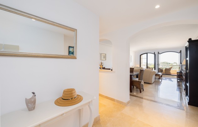 Herverkoop - Apartment - Benahavis - Los Arqueros