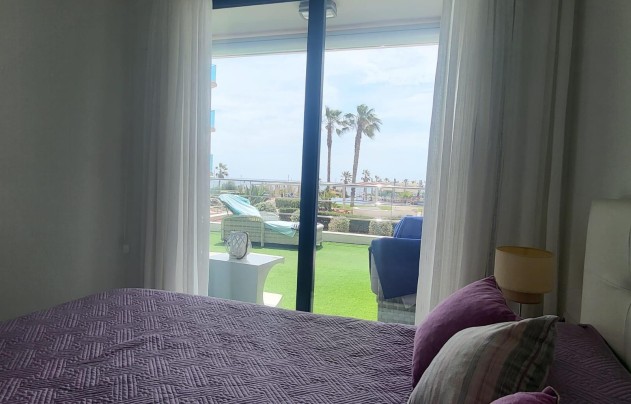 Revente - Apartment - Torrevieja - Punta Prima