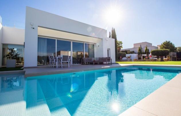 Resale - Villa - Orihuela - Las colinas