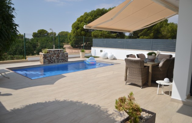 Resale - Villa - Pilar de la Horadada