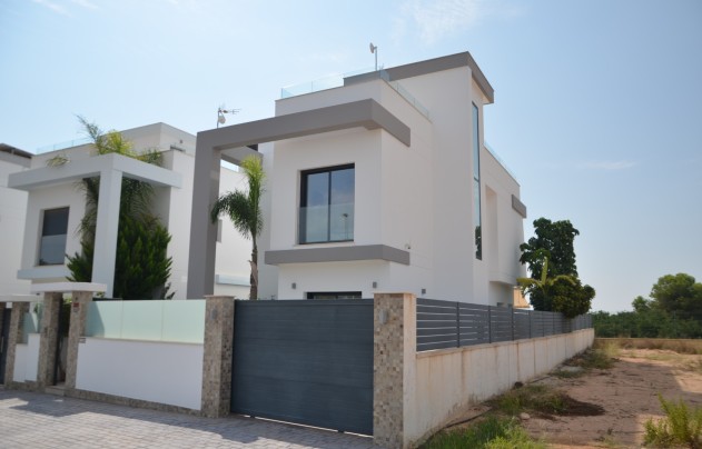 Resale - Villa - Pilar de la Horadada