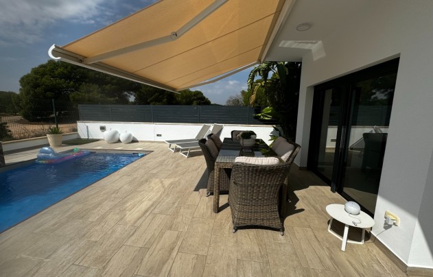Resale - Villa - Pilar de la Horadada