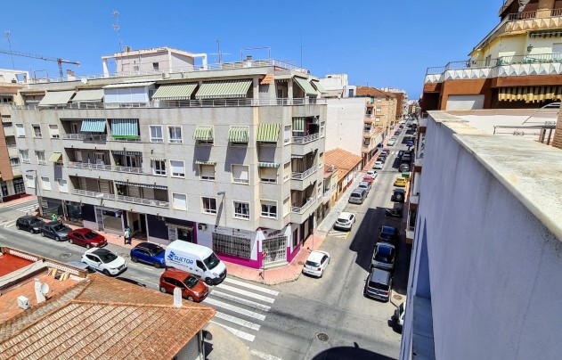 Resale - Commercial - Torrevieja - Center