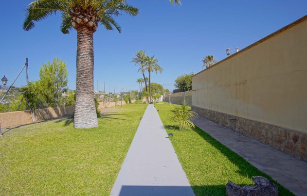 Resale - Villa - Benissa - Fustera