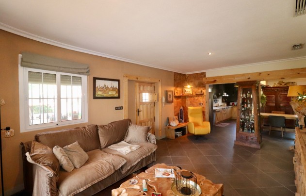 Reventa - Villa - Catral