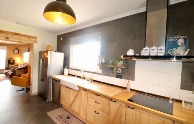 Reventa - Villa - Catral