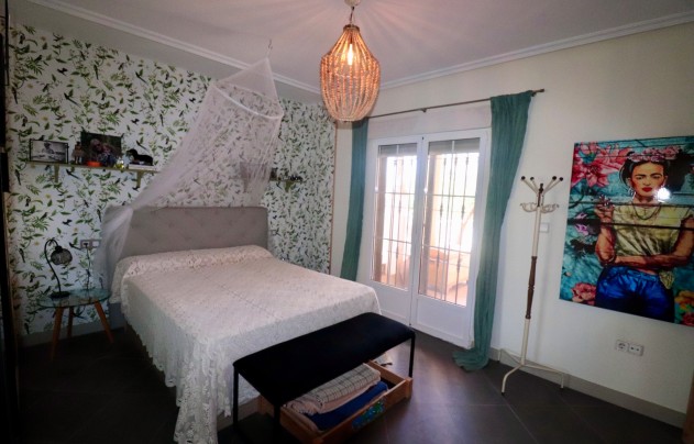 Reventa - Villa - Catral