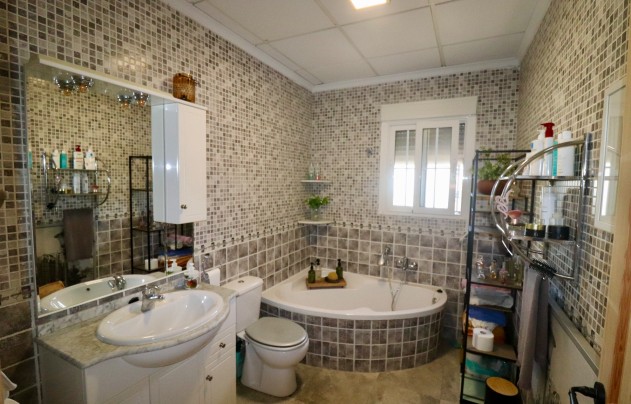 Reventa - Villa - Catral