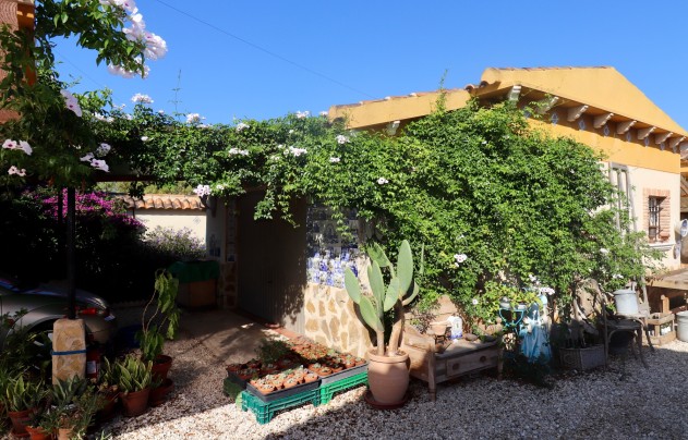 Reventa - Villa - Catral