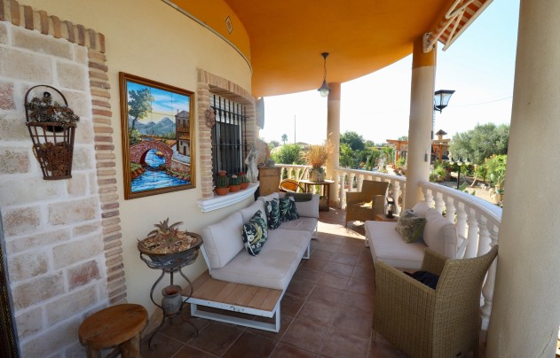 Reventa - Villa - Catral