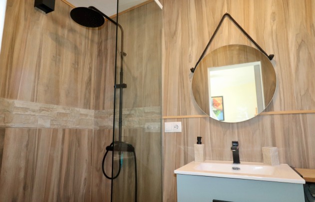 Reventa - Villa - Catral