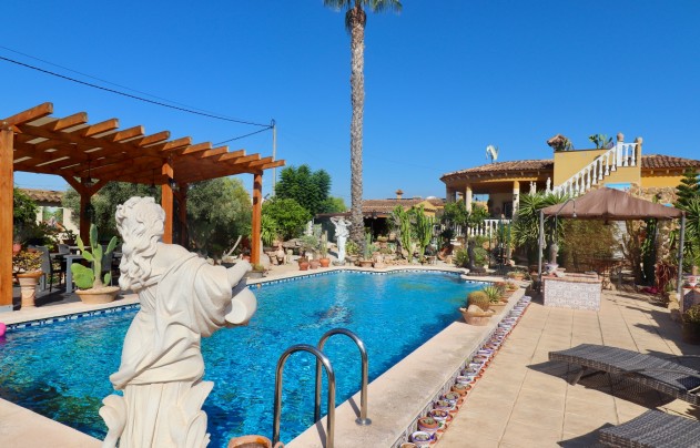 Reventa - Villa - Catral