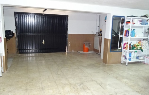 Resale - Villa - Benidorm - Poniente