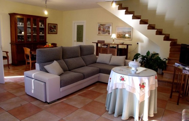 Resale - Villa - Finestrat - URBANIZACIONES