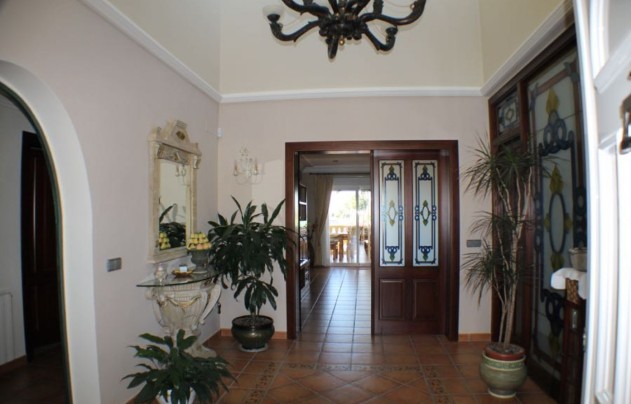 Resale - Villa - Alfas del Pí - Arabi